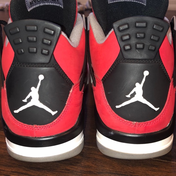 Men’s Air Jordan’s - Picture 4 of 5